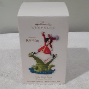 Hallmark Keepsakes Disney's Peter Pan Ornament 2008